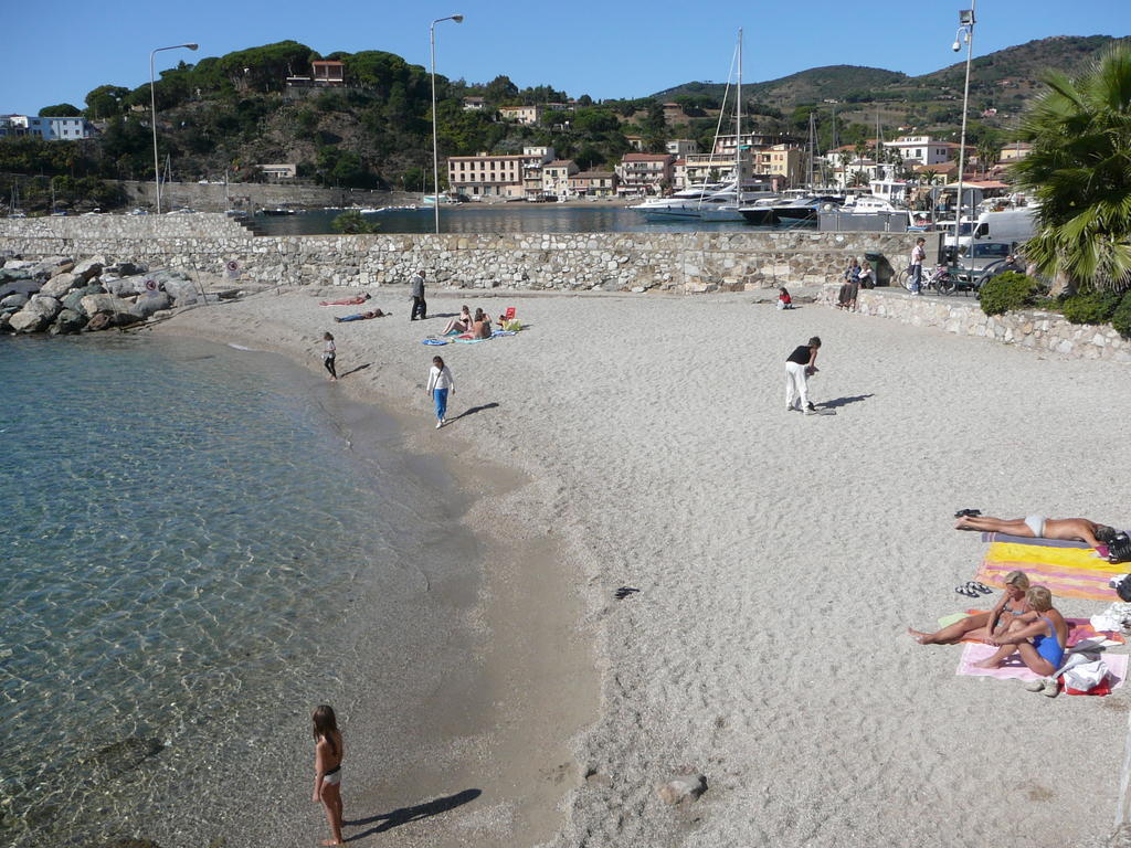 Affittacamere Vista Mare Porto Azzurro Exteriér fotografie