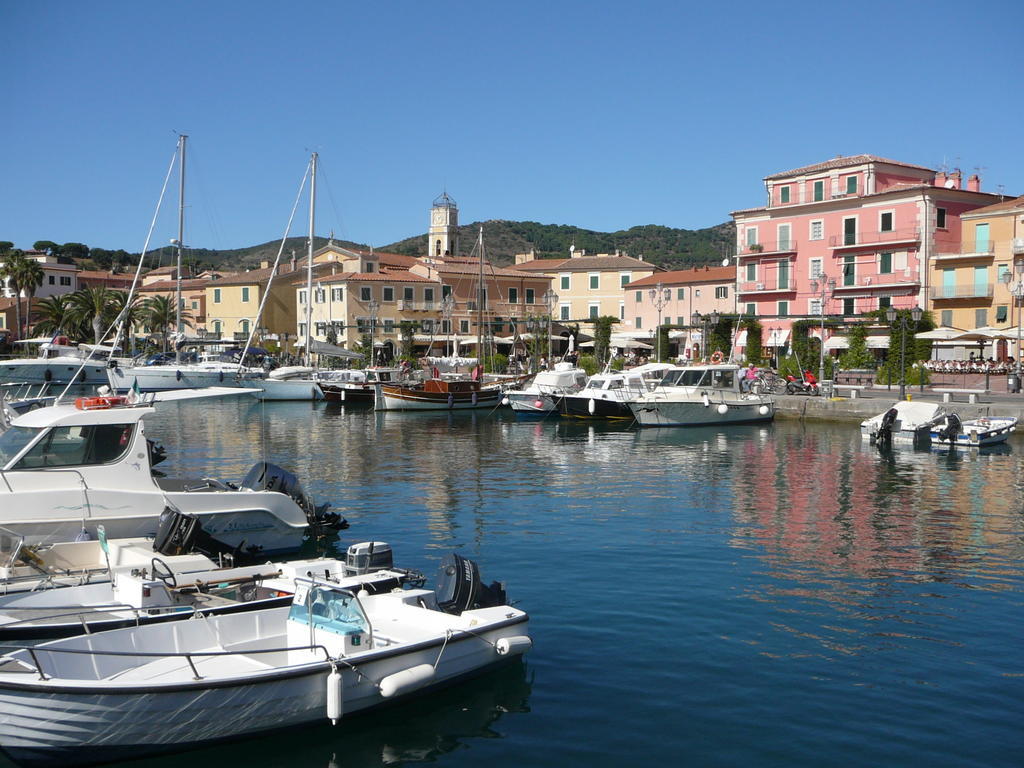 Affittacamere Vista Mare Porto Azzurro Exteriér fotografie